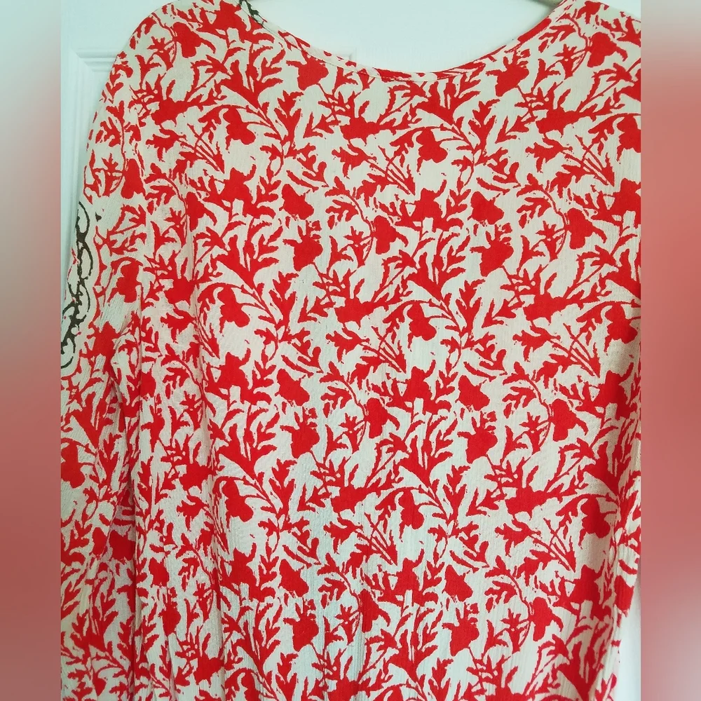 Free People Red Gray Floral Romper Size Small - Picture 8 of 14